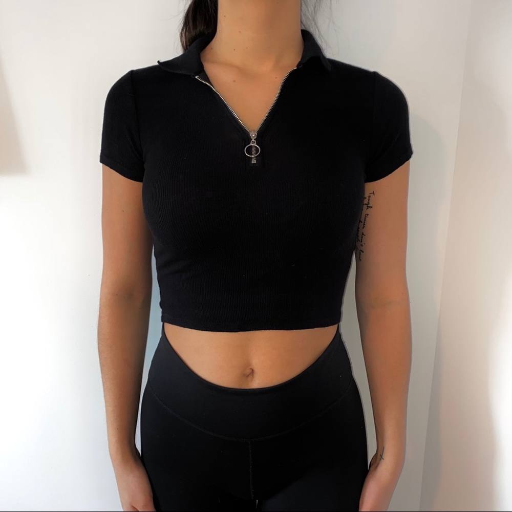 Ribbed cropped polo